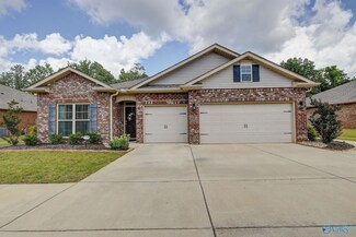 6517 Moon Crest Ln NW, Huntsville, AL 35806