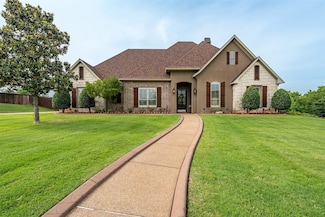 616 Oak Grove Way, Bullard, TX 75757