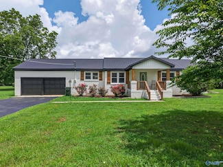 2605 Ready Section Rd, Toney, AL 35773