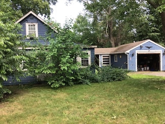 45 Goodale St, Peabody, MA 01960