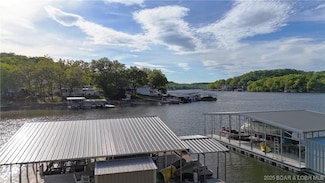 33555 Evergreen Rd, Sunrise Beach, MO 65079