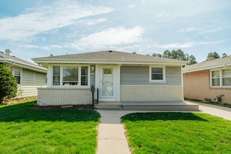 3144 S 98th St, Milwaukee, WI 53227