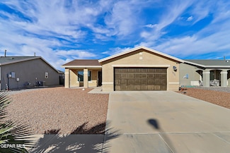 14321 Paraiso Dr, Horizon City, TX 79928