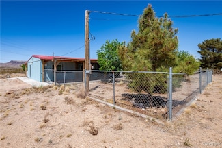 17369 N Manor Dr, Dolan Springs, AZ 86441