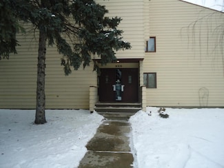 804 10th St S Unit A4, Fargo, ND 58103