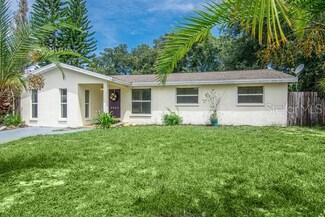 9085 Leisure Ln N, Largo, FL 33773
