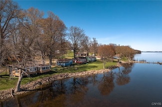 2468 County Route 6, Hammond, NY 13646