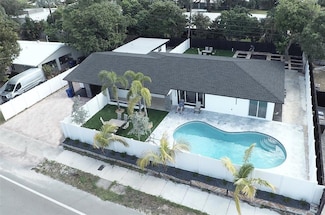 2716 Middle River Dr, Fort Lauderdale, FL 33306