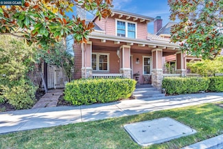 2036 Serra Ln, Hercules, CA 94547