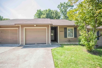 10452 Laura Lee Ln, Knoxville, TN 37922