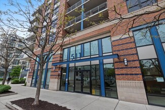 511 W Division St Unit 412, Chicago, IL 60610