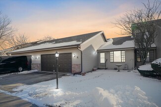 2004 Eagle Ridge Ct Unit B, Urbana, IL 61802