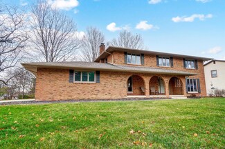 807 Strawberry Hill Rd E, Columbus, OH 43213