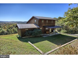 746 E Second Mountain Rd, Orwigsburg, PA 17961