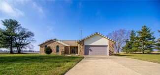 1213 Diana Ct, Rushville, IN 46173