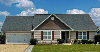 237 Carolina Oaks Cir, Linden, NC 28356