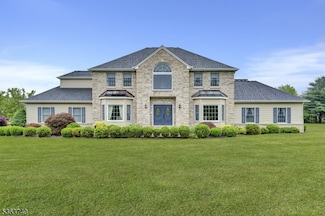 7 Farmstead Rd, Denville, NJ 07834