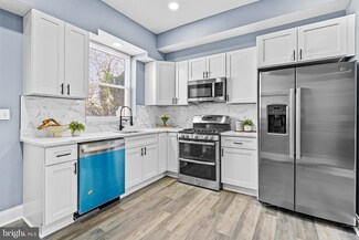 129 S Loudon Ave, Baltimore, MD 21229