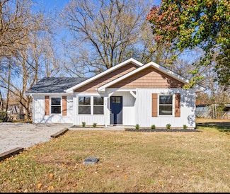 412 Jackson St, Etowah, TN 37331