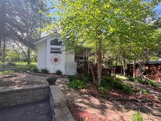 2795 E 28th Lot 564 Rd, Seneca, IL 61360