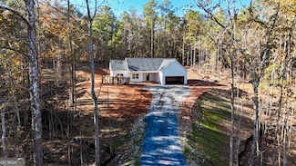 69 Derring Cir, Newnan, GA 30263