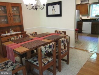 32 Constantine Dr, Phoenix, MD 21131