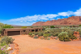 1521 N Tuweap Dr, Ivins, UT 84738