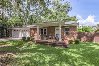1529 Live Oak Dr, Tallahassee, FL 32301