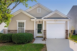 739 Runningbrook Ln, Rural Hall, NC 27045
