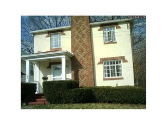 521 Bina Ave, Akron, OH 44314
