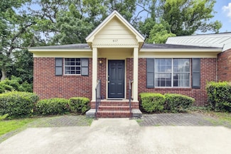 817 Jamestown Ct, Tallahassee, FL 32303