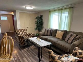 905 Muldoon Rd Unit A-7, Anchorage, AK 99504