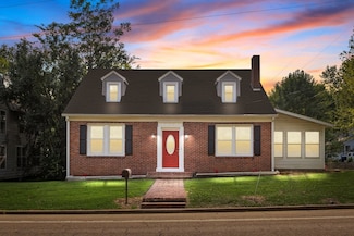 119 N Forrest Ave, Camden, TN 38320