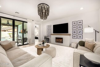 978 W Zion Way, Chandler, AZ 85248