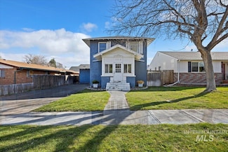 124 8th Ave N, Buhl, ID 83316