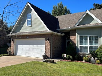 3917 State College Dr, Muskogee, OK 74403