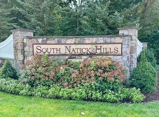 17 Morgan Dr Unit 403, Natick, MA 01760
