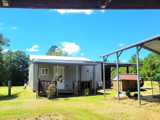 1822 Zion Chapel Rd, Bradley, SC 29819