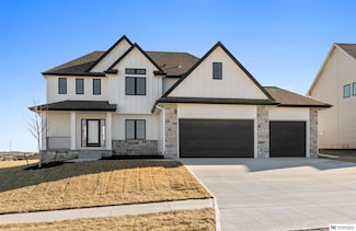 12617 S 79th St, Papillion, NE 68046