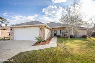 3520 N 7th St, Ocean Springs, MS 39564