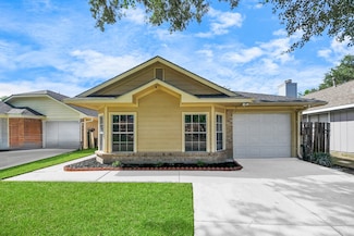 9211 Autumn Harvest Dr, Houston, TX 77064