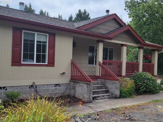 1155 Glide Loop Dr, Glide, OR 97443