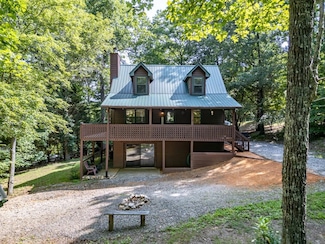 1133 Garrett Cir, Blairsville, GA 30512