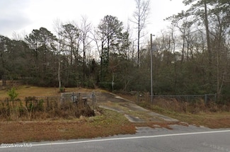 150 Nw Bridge, Jacksonville, NC 28540
