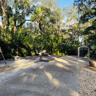 396 Longhorn Dr, Lake Wales, FL 33898