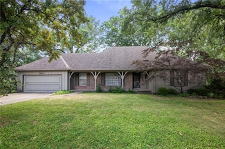 7401 W 101st St, Overland Park, KS 66212