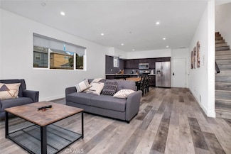 1342 N Kenmore Ave, Los Angeles, CA 90027