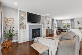 8 Castle Rock, Cumberland, ME 04021