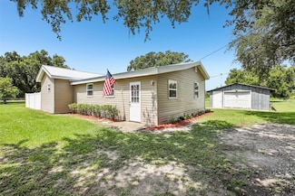 2720 Sands Rd, Lakeland, FL 33810
