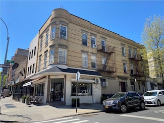 4002 8th Ave, Brooklyn, NY 11232